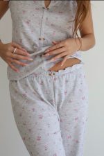 ⁦פיג'מת אלנה פרחים אפור⁩ – תמונה ⁦2⁩