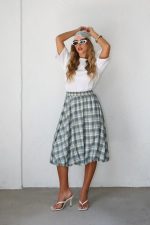 ⁦חצאית משבצות איה טורקיז⁩ – תמונה ⁦3⁩